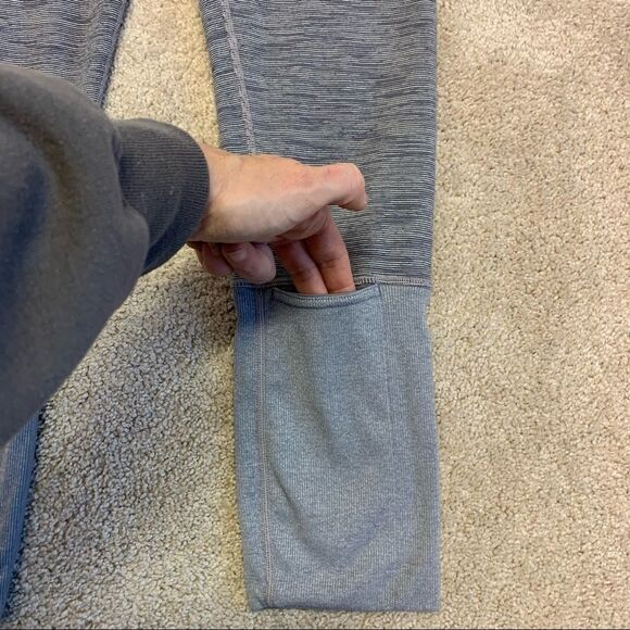 Lululemon heathered gray special edition Wunder under Long cuff leggings size 4 - Picture 7 of 13